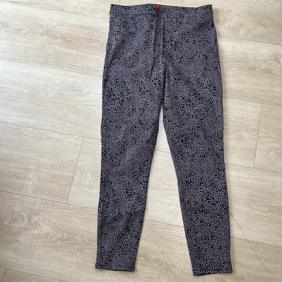 SPANX Leggings Ankle Jean-ish Desert Dot Color, SIZE LARGE NEW. 0613 - Picture 5 of 9